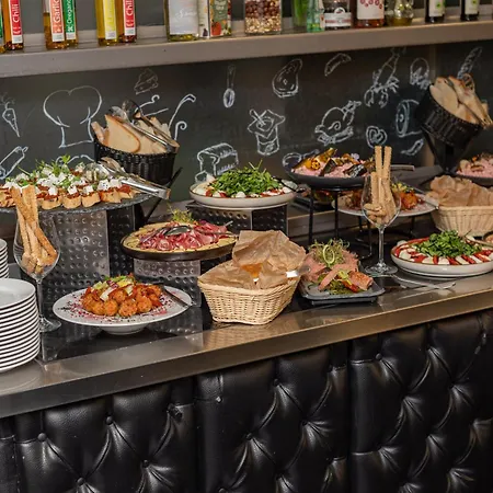 Bonvino Badacsony 4* בדקסוניטומאי